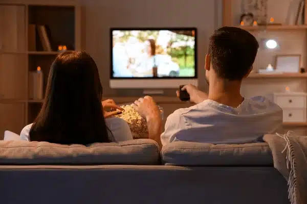 Quel boîtier IPTV choisir en 2025 pour profiter de toutes les chaînes gratuitement ?